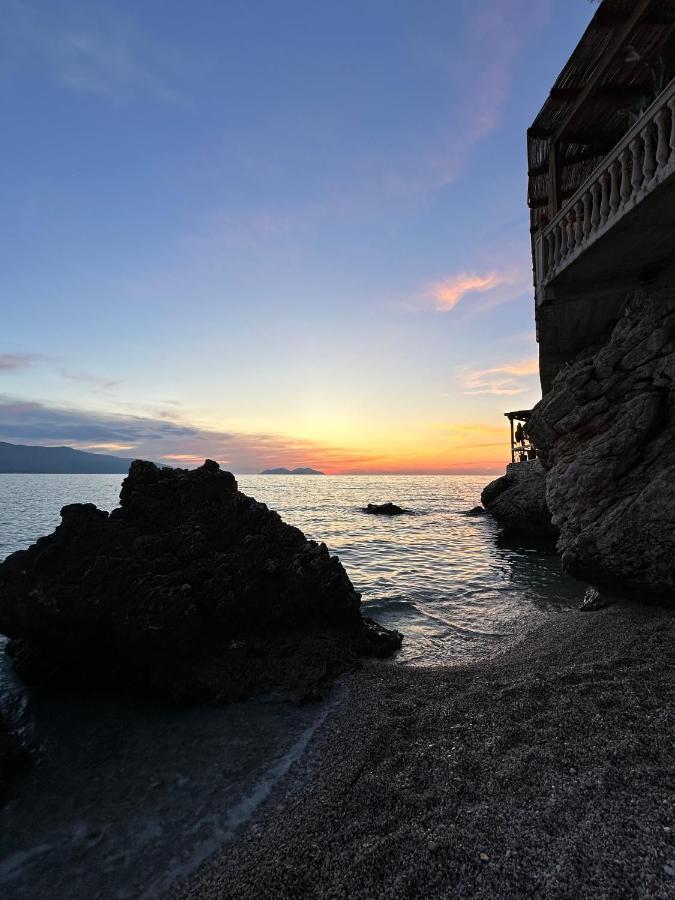 Inn Hotel Vlorë Exterior foto